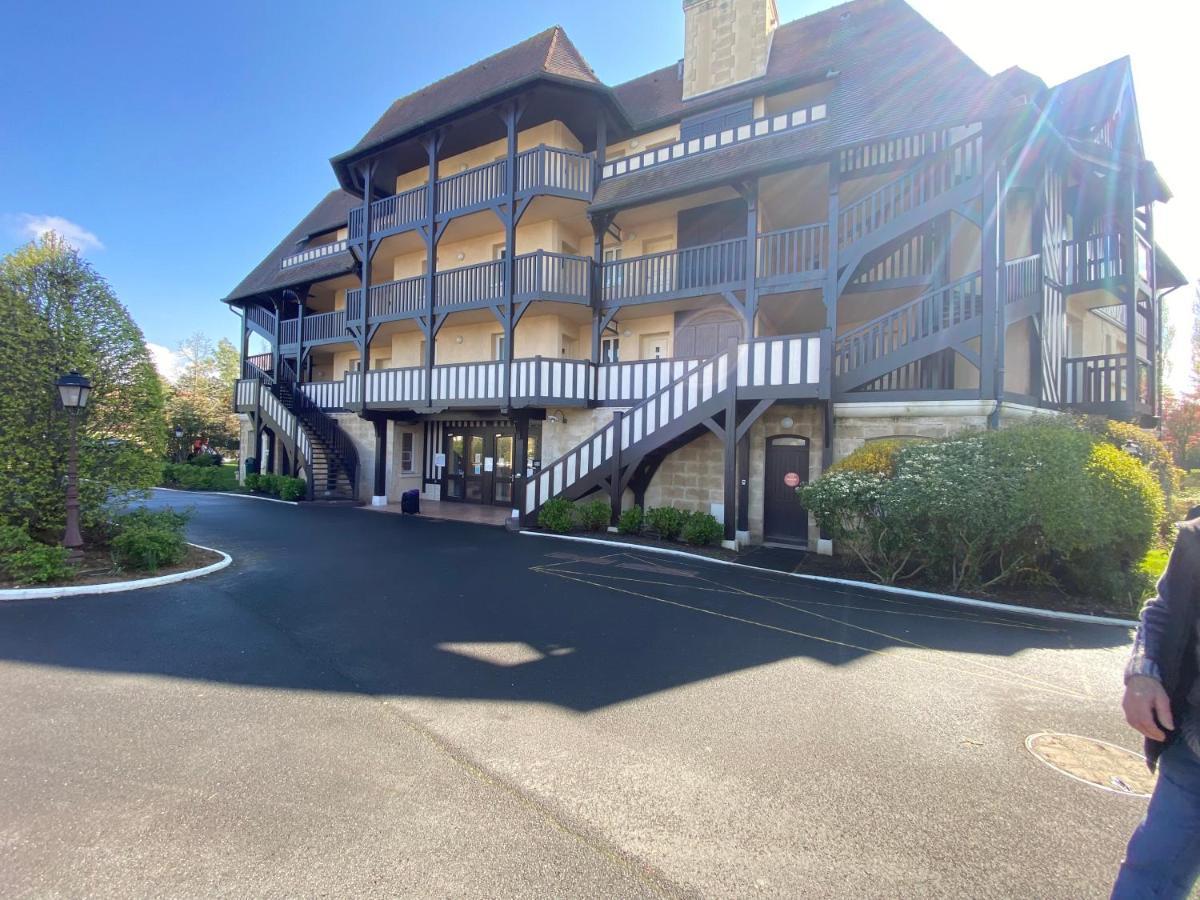 Golf De Deauville , Place-Inn Exterior foto